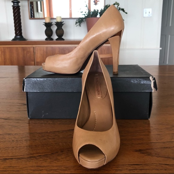 BCBGMAXAZRIA Sand Leather Ma-Dune Peep-toe Heels - Picture 6 of 15